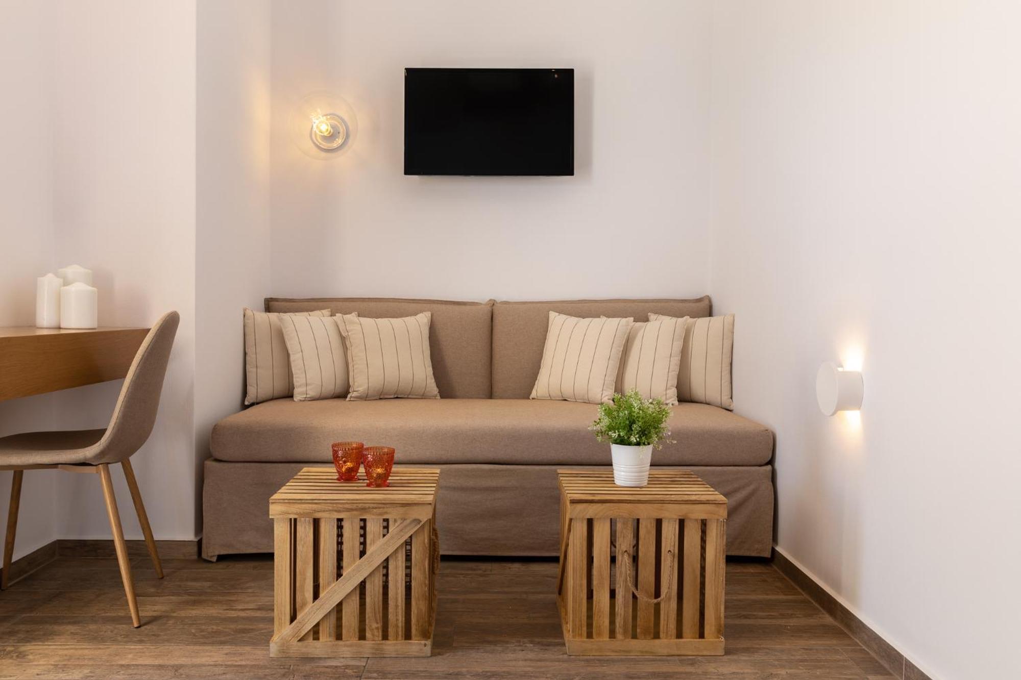 To Rantevou Tis Alykis Rooms & Apartments กิโมลอส ภายนอก รูปภาพ